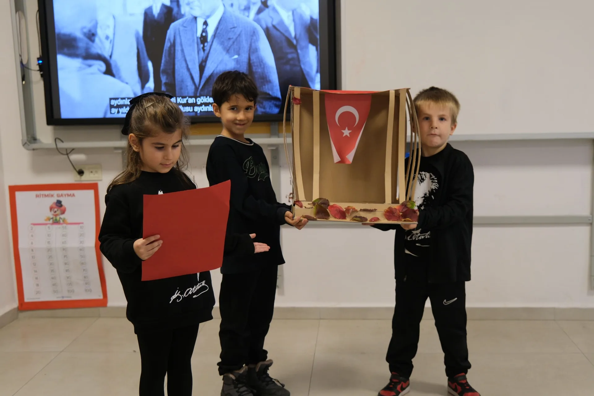 10 KASIM ATATÜRK'Ü ANMA TÖRENİ